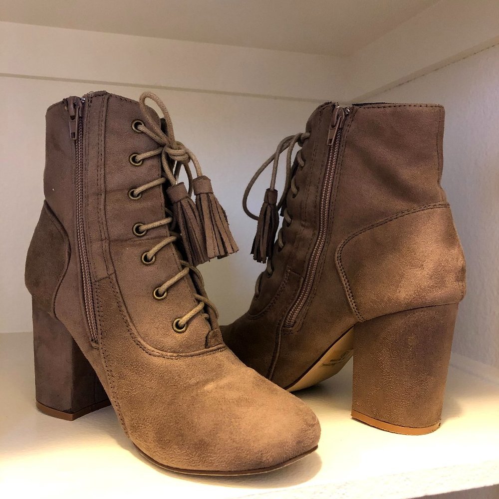 Ankle Boots US8
